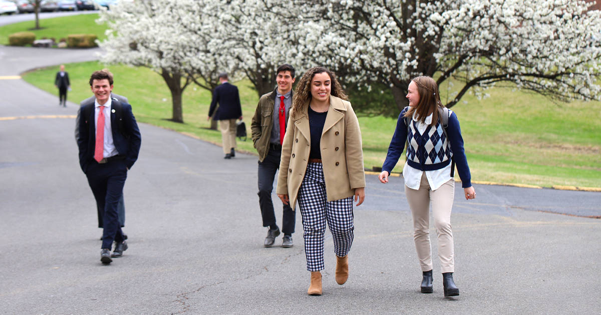 Organized by the college’s Admissions Office, this year’s scholarship competition filled up in record time, with over 90 students applying over a 24-hour period for the 84 open slots.