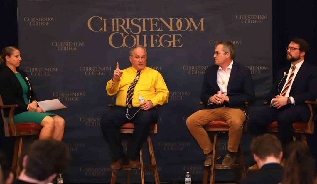 A Calling to Teach: Alumni Professors Share Insights at Life on Tap