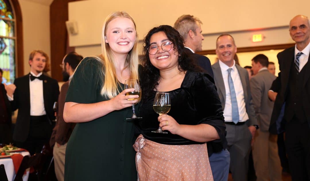 Christendom’s Dr. Miriam Byers Inspires Seniors at Annual Faculty Dinner