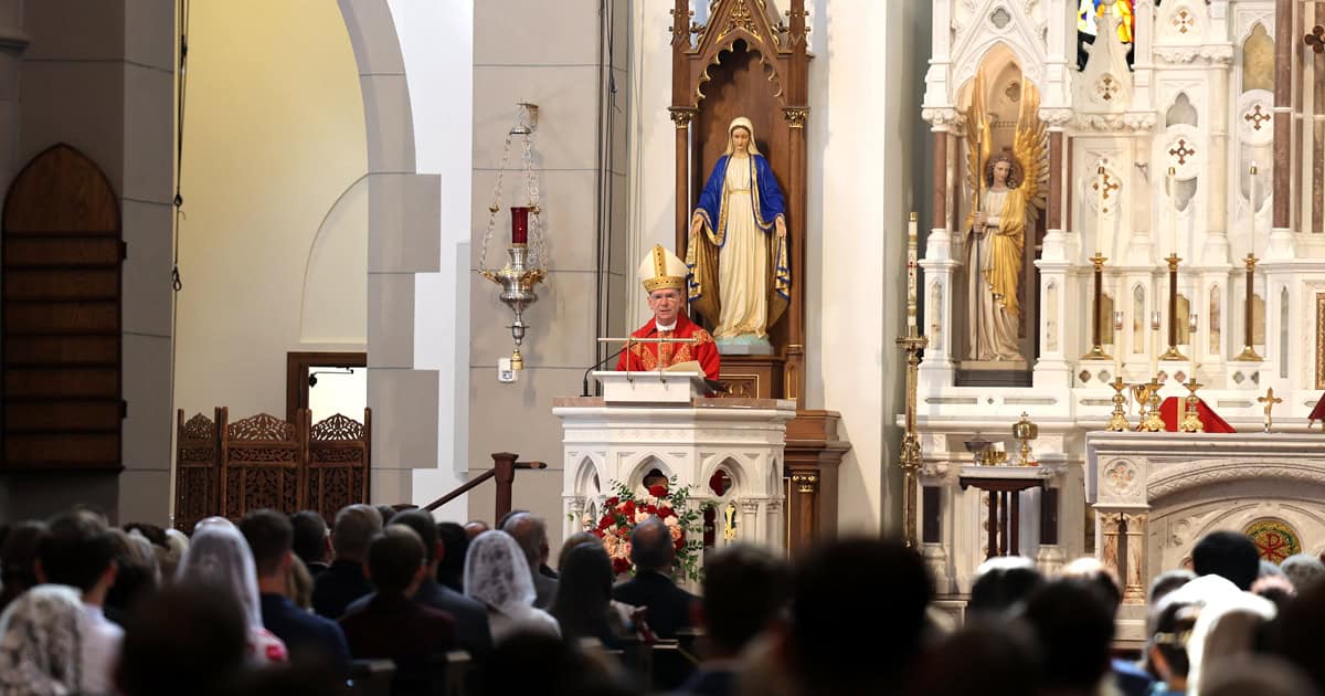The academic year officially began with the annual Mass of the Holy Spirit in Christ the King Chapel, celebrated by the Diocese of Arlington’s Bishop Michael Burbidge.